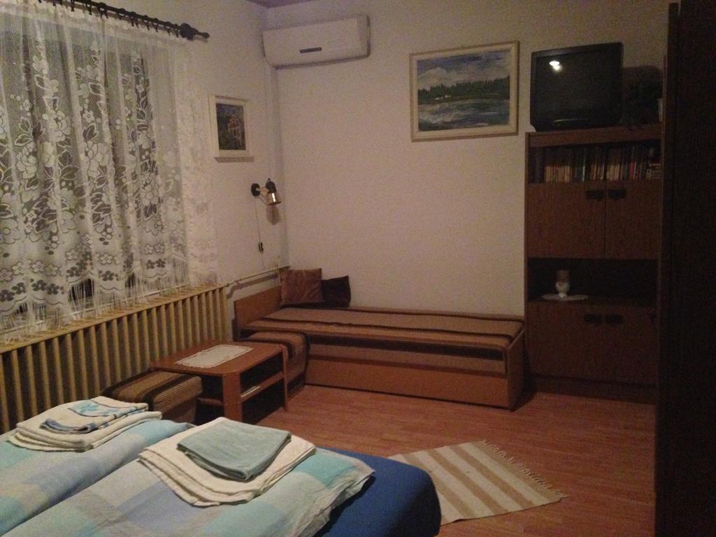 Abszolut Vendeghaz קסזטלי מראה חיצוני תמונה
